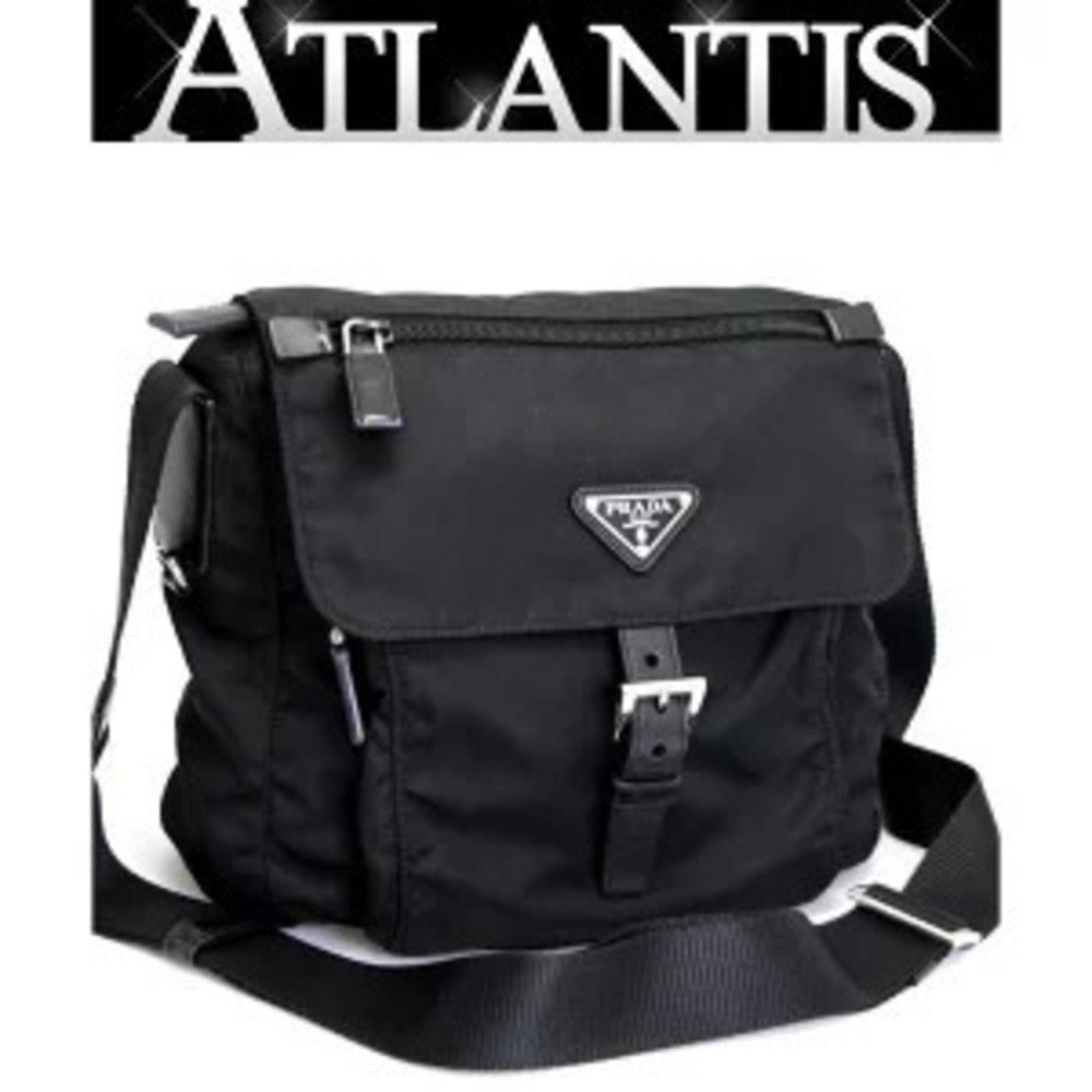 Prada Triangle Shoulder Bag Single Pocket Black